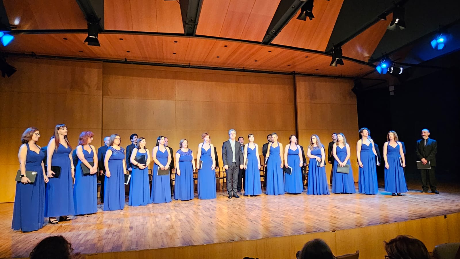 Coro Diatessaron en el Auditorio Víctor Villegas